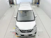 Nissan SERENA лот № 30007 оценка 3.5  с аукциона в Японии 6