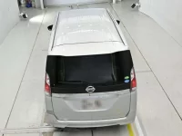 Nissan SERENA лот № 30007 оценка 3.5  с аукциона в Японии 7