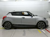 Suzuki SWIFT лот № 30085 оценка 4  с аукциона в Японии 2