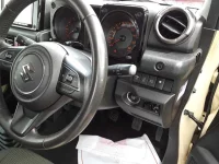 Suzuki JIMNY SIERRA лот № 36169 оценка 4.5  с аукциона в Японии 8