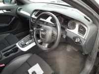 Audi A4 лот № 90222 оценка 4  с аукциона в Японии 8