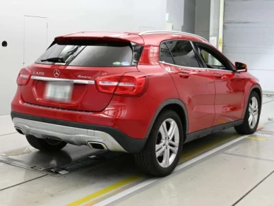 Mercedes-Benz GLA CLASS