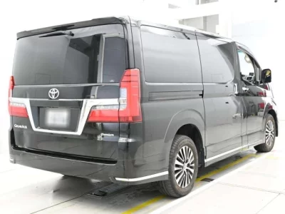 Toyota GRANACE