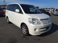 Toyota NOAH лот № 75079 оценка 99  с аукциона в Японии 4