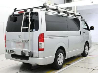 Toyota REGIUS ACE VAN
