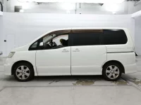 Nissan SERENA лот № 90329 оценка 3.5  с аукциона в Японии 3