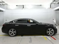 Nissan FUGA лот № 30276 оценка 4  с аукциона в Японии 2