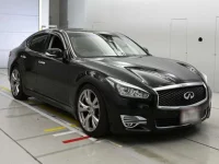 Nissan FUGA лот № 30276 оценка 4  с аукциона в Японии 4