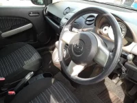 Mazda DEMIO лот № 30333 оценка 3.5  с аукциона в Японии 8