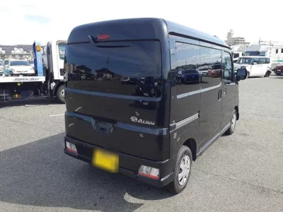 Daihatsu ATRAI VAN