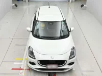 Suzuki SWIFT лот № 30321 оценка 4  с аукциона в Японии 6
