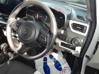 Suzuki SWIFT лот № 30321 оценка 4  с аукциона в Японии 8