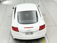 Audi TT лот № 38097 оценка 4  с аукциона в Японии 7