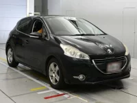 Peugeot 208 лот № 38047 оценка 3.5  с аукциона в Японии 4