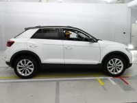 Volkswagen T-ROC лот № 38009 оценка 5  с аукциона в Японии 2