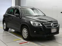 Volkswagen TIGUAN лот № 38056 оценка 3.5  с аукциона в Японии 4