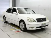 Toyota CELSIOR лот № 30338 оценка 3.5  с аукциона в Японии 4