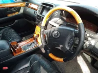 Toyota CELSIOR лот № 30338 оценка 3.5  с аукциона в Японии 8