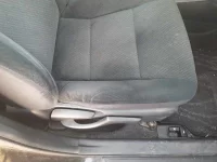 Toyota COROLLA AXIO лот № 30262 оценка 3.5  с аукциона в Японии 9