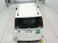 Toyota NOAH лот № 20293 оценка R  с аукциона в Японии 7