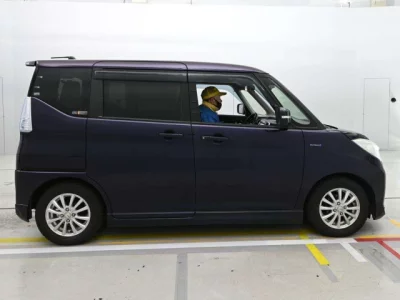 Mitsubishi DELICA D2