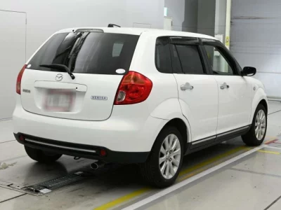 Mazda VERISA