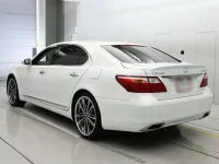 Lexus LS лот № 30449 оценка R  с аукциона в Японии 5