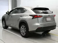 Lexus NX лот № 30461 оценка 4  с аукциона в Японии 5