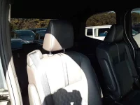 Toyota NOAH лот № 30456 оценка 4.5  с аукциона в Японии 10