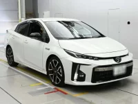 Toyota PRIUS PHV лот № 36275 оценка 4  с аукциона в Японии 4