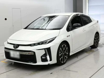 Toyota Prius PHV