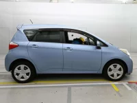 Toyota RACTIS лот № 90392 оценка 3.5  с аукциона в Японии 2