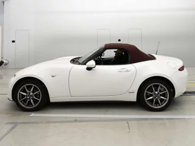 Mazda ROADSTER