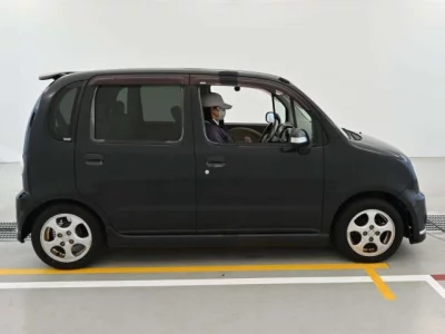 Daihatsu MOVE LATTE  с аукциона в Японии