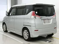 Suzuki SOLIO лот № 30525 оценка 4  с аукциона в Японии 5