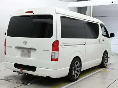 Toyota REGIUS ACE VAN
