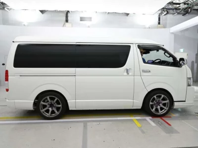 Toyota REGIUS ACE VAN