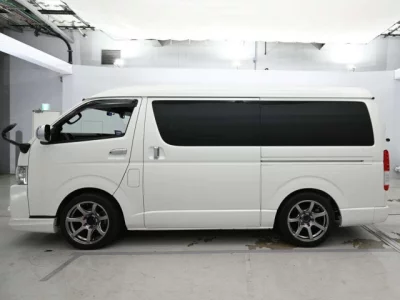 Toyota REGIUS ACE VAN