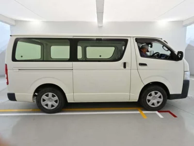 Toyota REGIUS ACE VAN