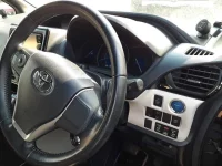 Toyota NOAH лот № 30501 оценка 4  с аукциона в Японии 7