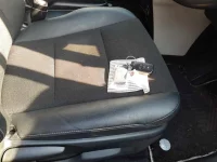 Toyota NOAH лот № 30501 оценка 4  с аукциона в Японии 8