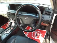 Nissan GLORIA лот № 90551 оценка 4  с аукциона в Японии 8