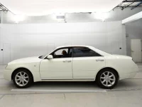 Nissan GLORIA лот № 90551 оценка 4  с аукциона в Японии 3