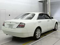 Nissan GLORIA лот № 90551 оценка 4  с аукциона в Японии 1