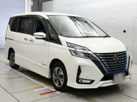 Nissan SERENA лот № 30562 оценка 4  с аукциона в Японии 4
