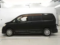 Nissan SERENA лот № 10192 оценка 3  с аукциона в Японии 3