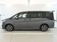 Honda STEP WAGON лот № 30481 оценка 3.5  с аукциона в Японии 3