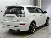 Mitsubishi OUTLANDER лот № 90549 оценка 3.5  с аукциона в Японии 1