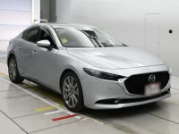 Mazda MAZDA3 лот № 20311 оценка 3.5  с аукциона в Японии 4