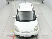 Mazda VERISA лот № 90532 оценка 3.5  с аукциона в Японии 6